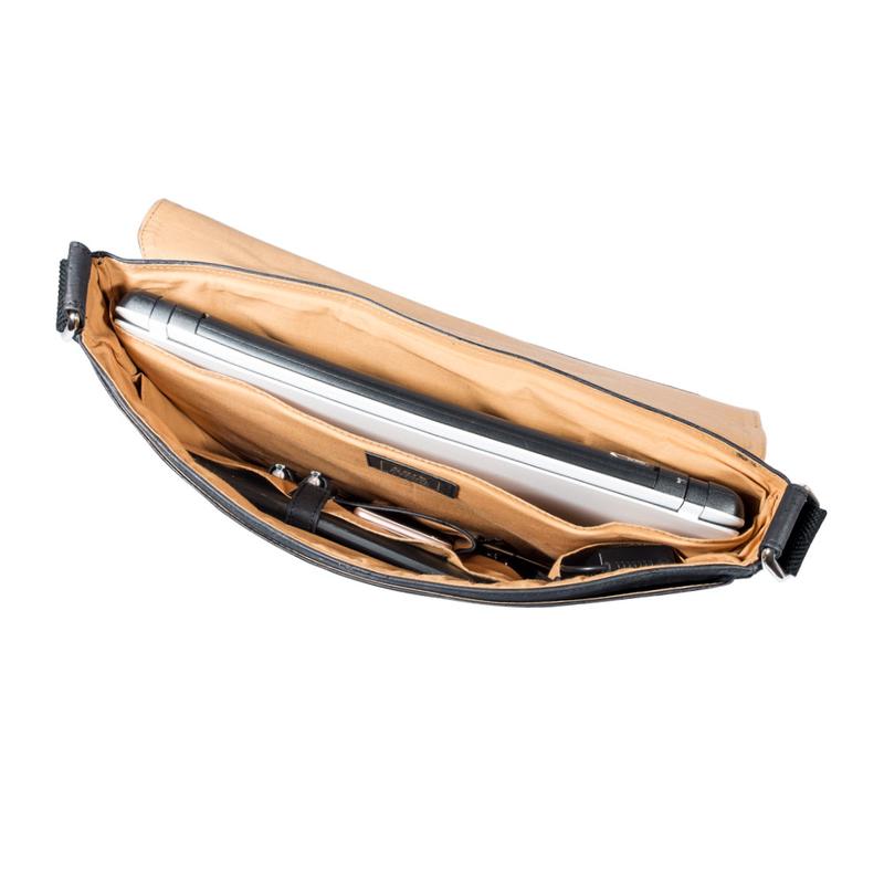 Messenger Laptop Bag Black Cork
