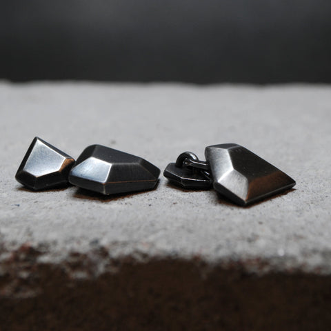 Diamond shaped Cufflinks in Dark Oxidized Silver