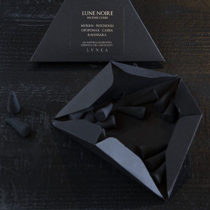 Lune Noire - Lvnea - incense - rökelse - handgjord -naturlig -parfym -perfume -room scent - Wild & Arrow Shop Stockholm, Europe, EU, fri frakt inom Sverige