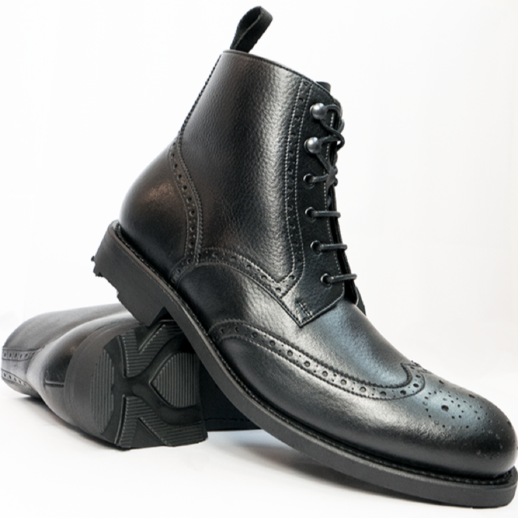 WVS BLACK Collection Brogue Boots - Size 43