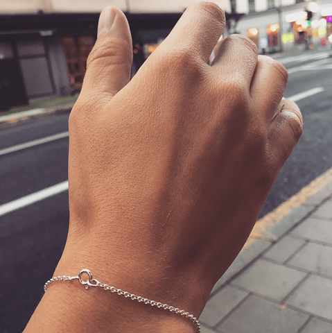 Silver bracelet with outlet circles