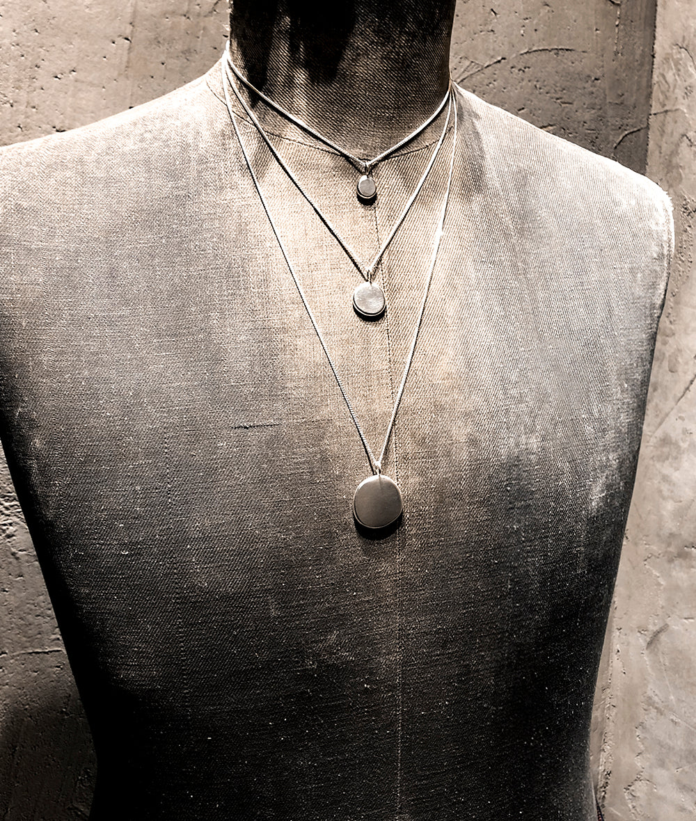 Sisin Necklace Silver