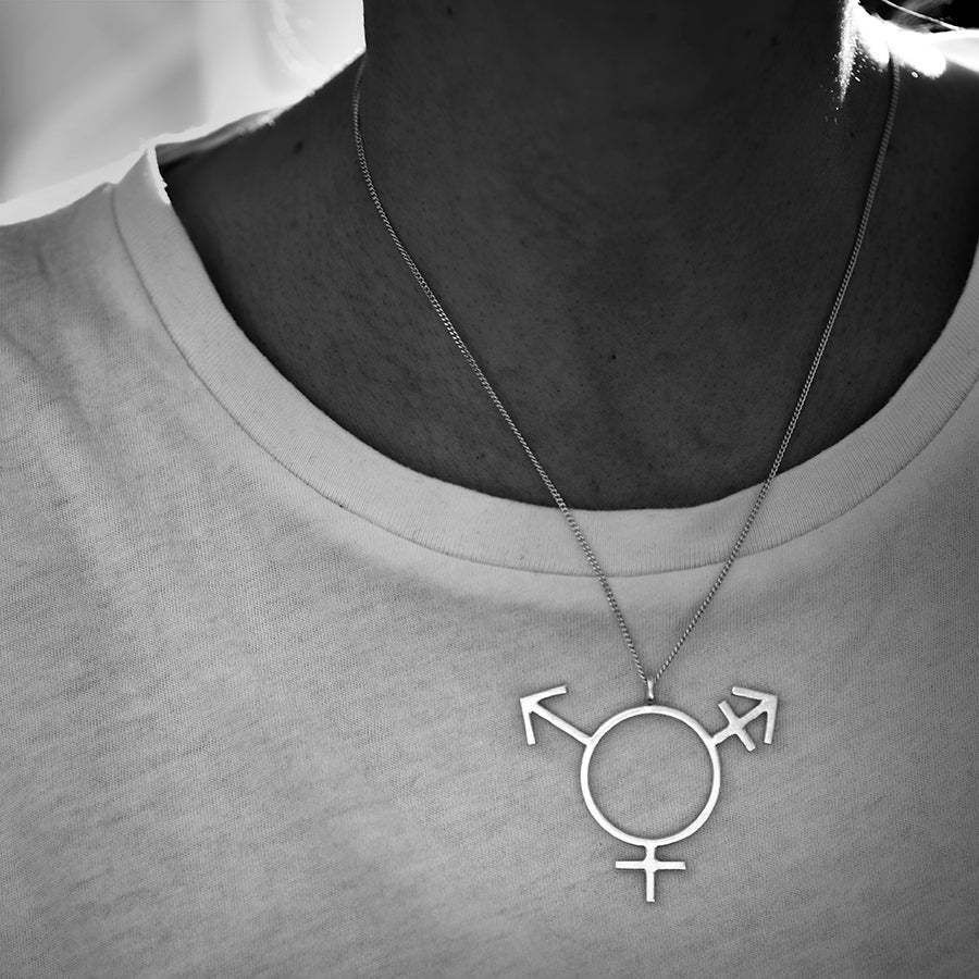 Transgender Symbol-halsband, non binary, äkta silver tillverkat i Stockholm, Sverige
